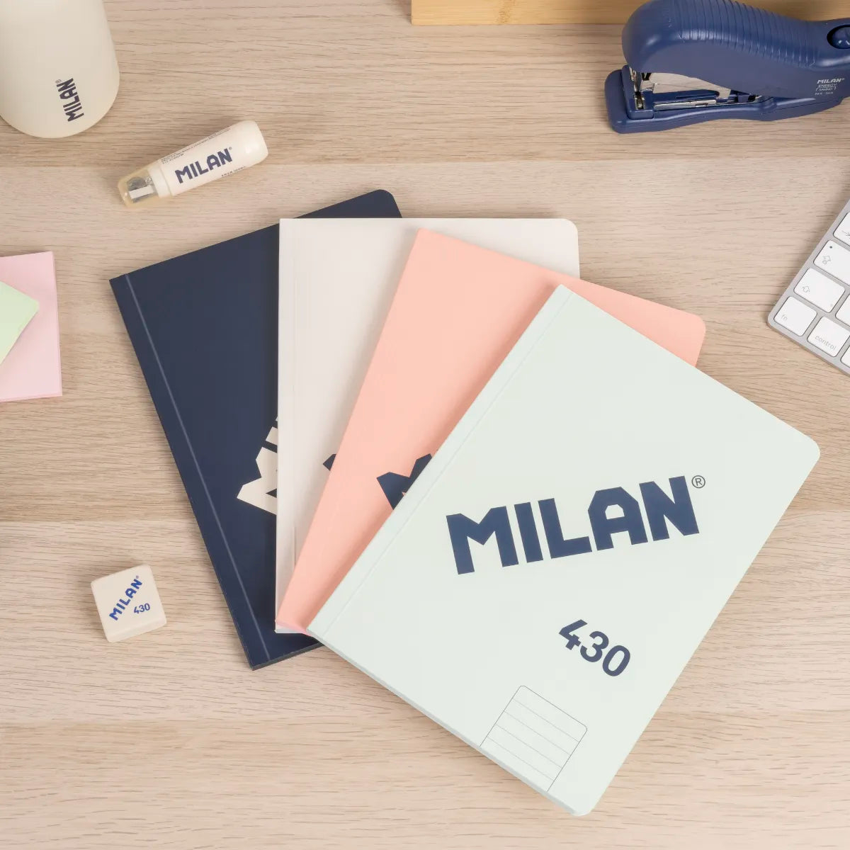 Libreta A5 encolada, papel a líneas, 48 hojas de 95 gr/m², 430 since 1918