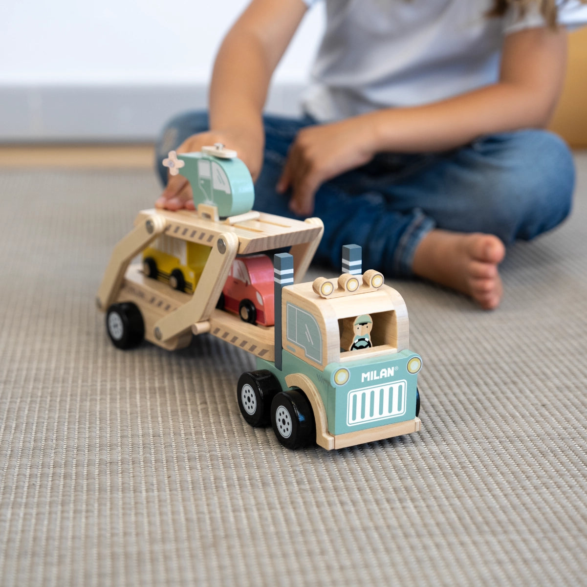 Joguina de fusta 4 vehicles 'Wheels on the road'