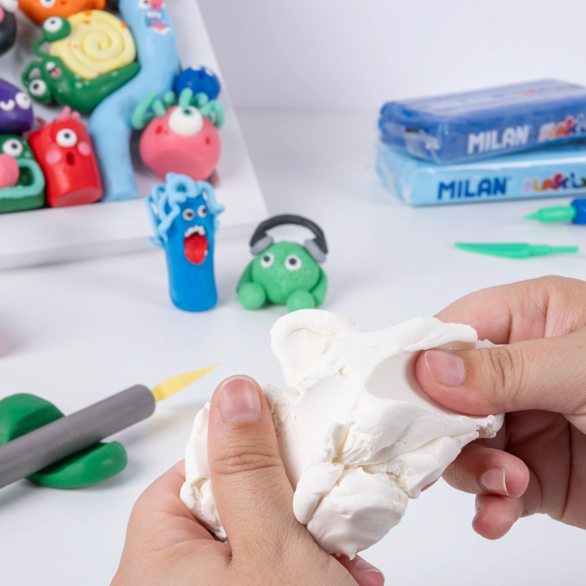 Barra 150 g plastilina color blanco