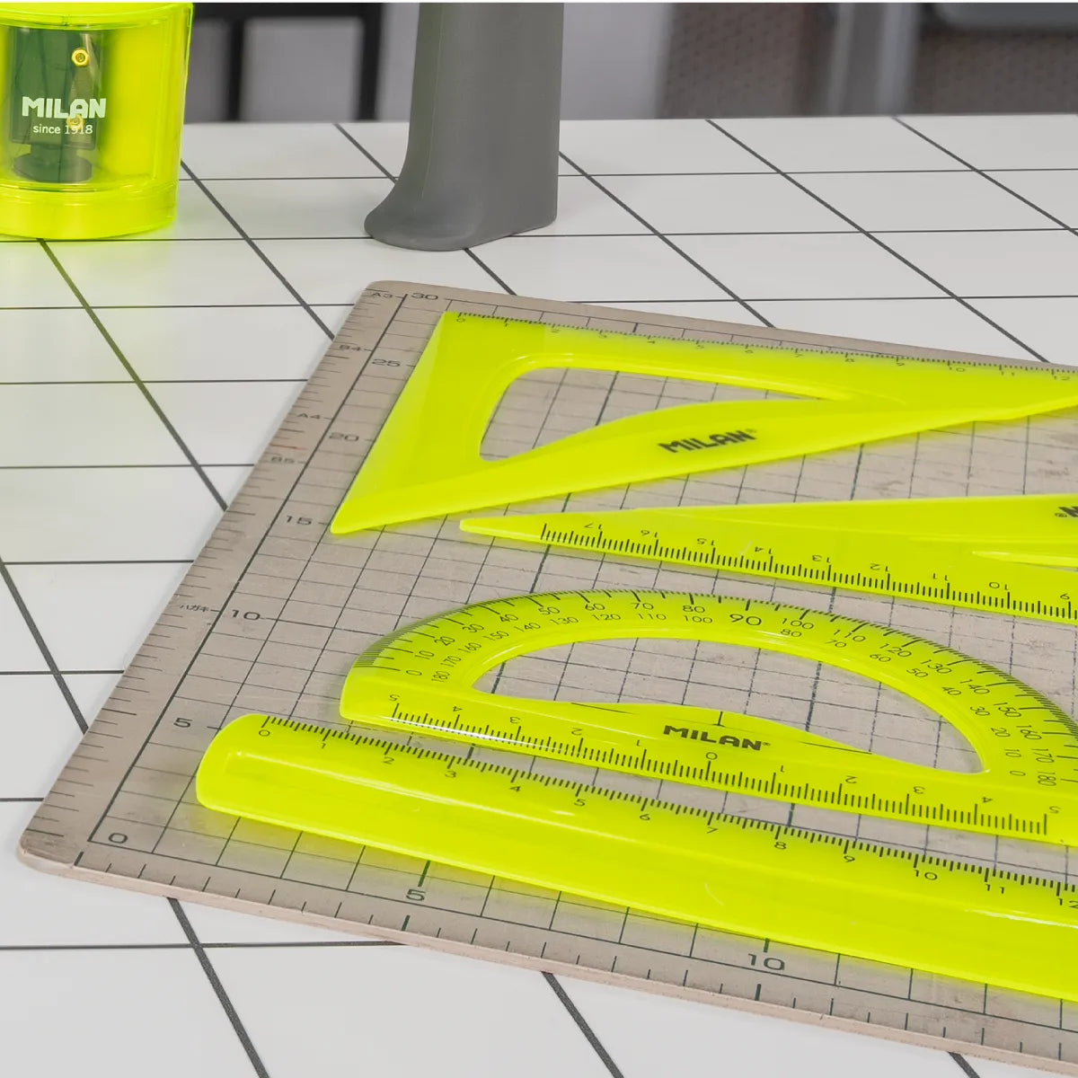 Kit de regles flexibles, Acid