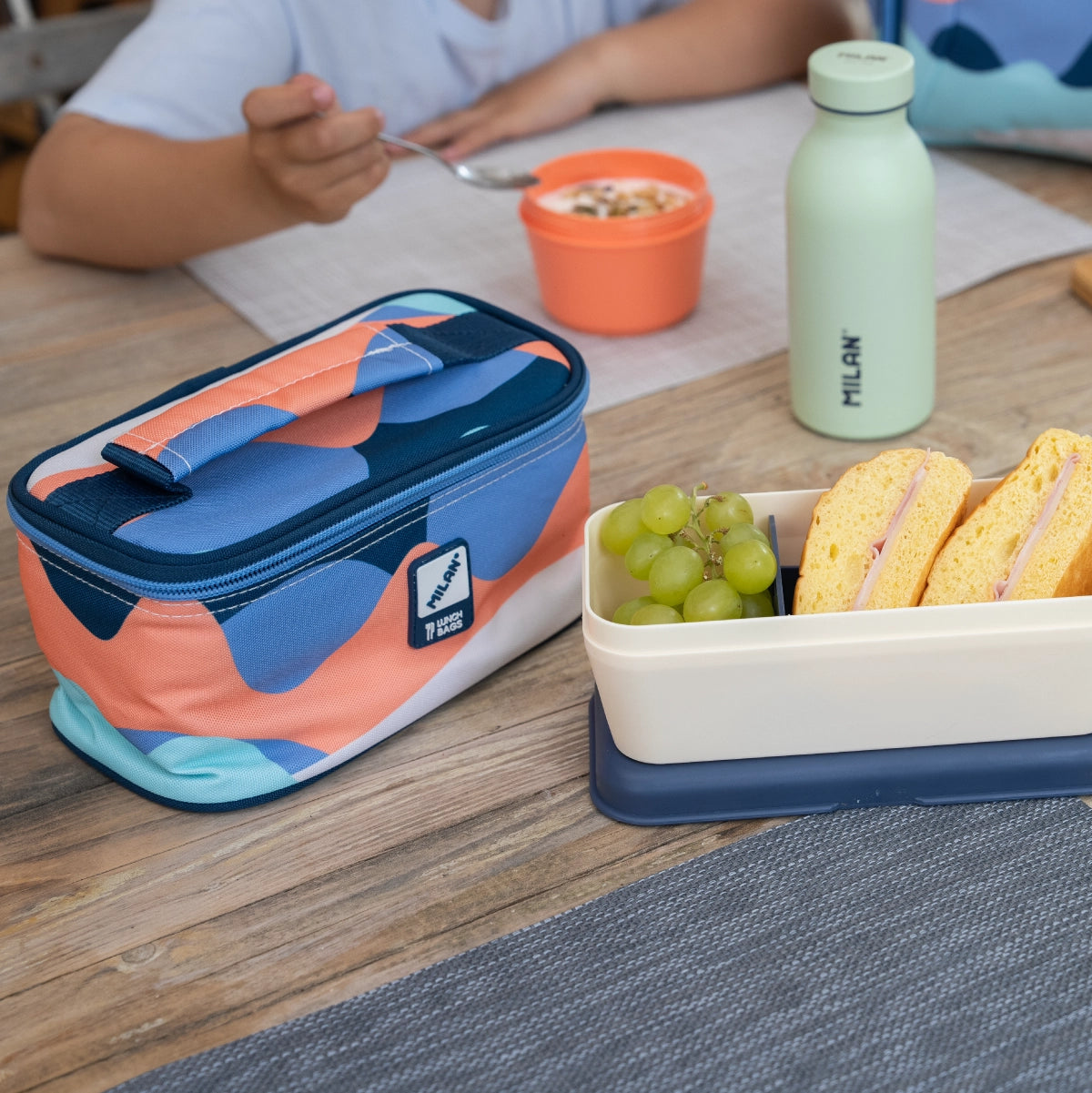 Bolsa isotérmica porta alimentos pequeña de 1,5 L con 1 recipiente, The Fun