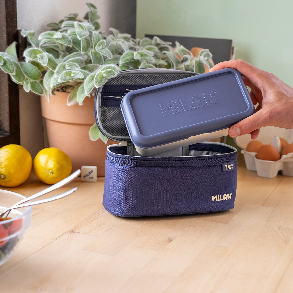 Bolsa isotérmica porta alimentos pequeña de 1,5 L con 1 fiambrera, 430 since 1918