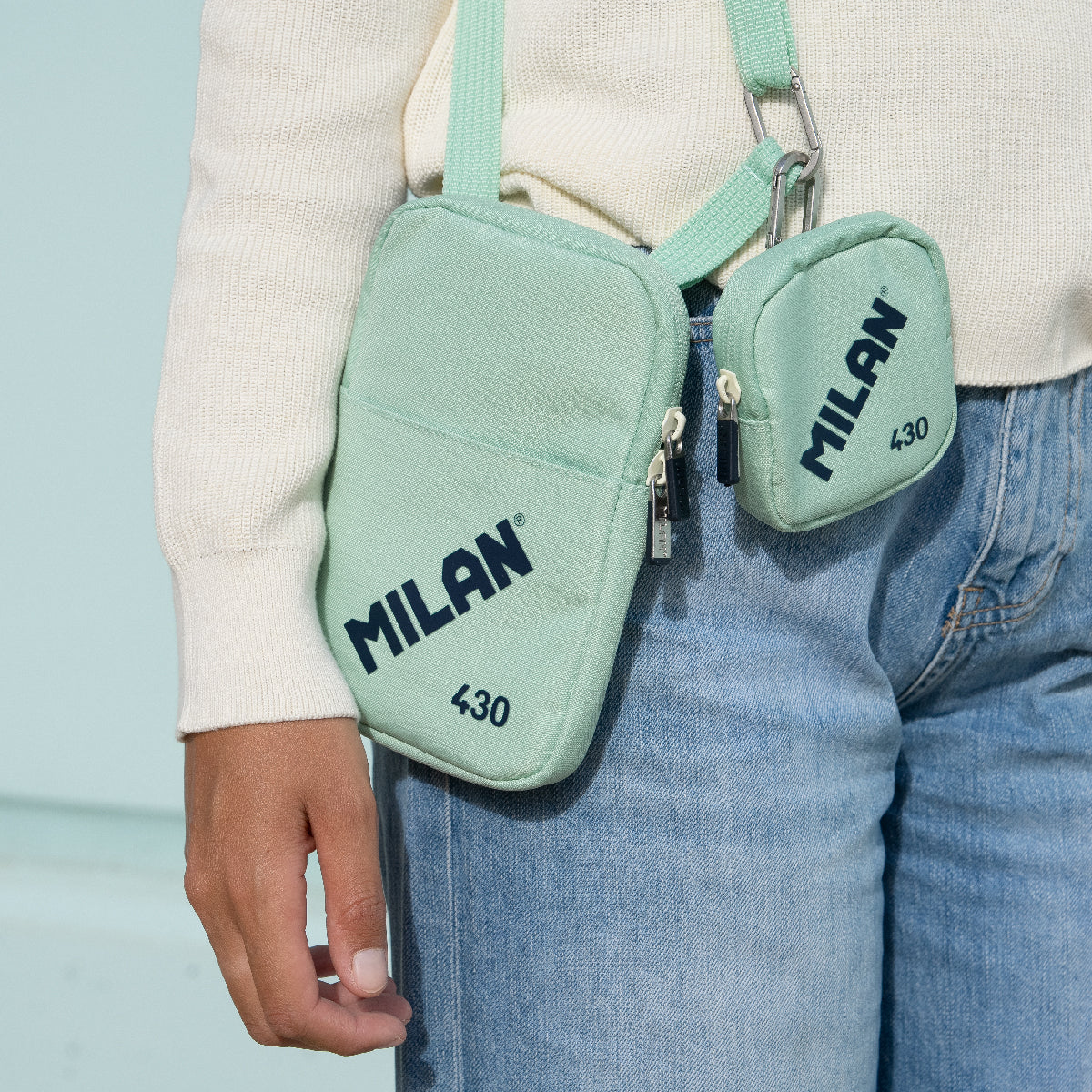 Bolso pequeño bandolera goma MILAN 430 since 1918