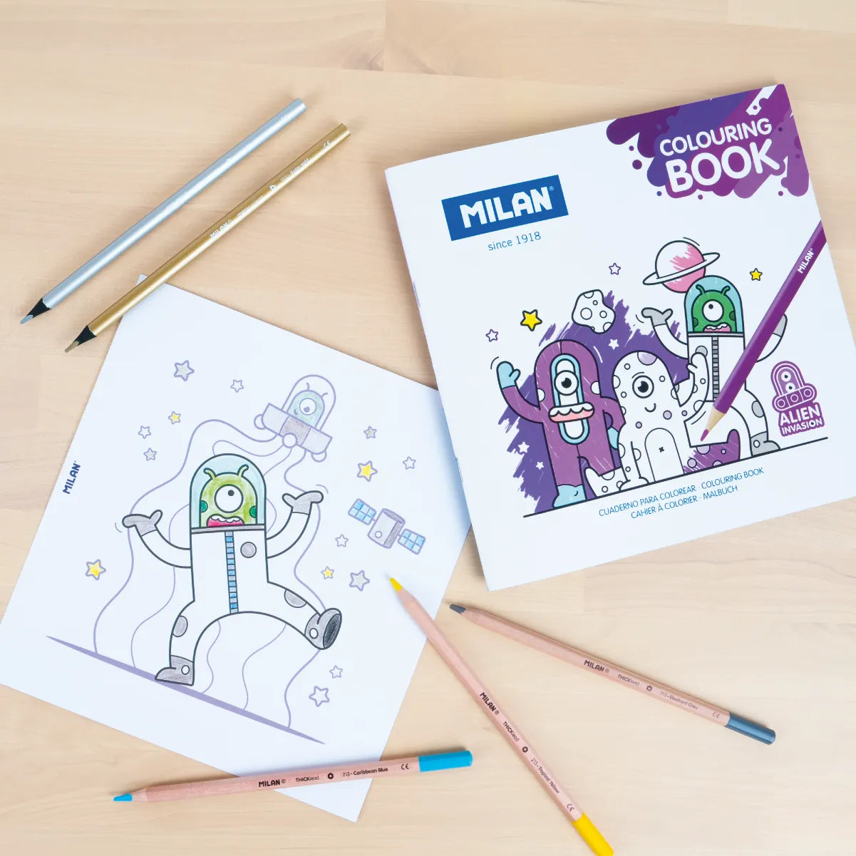 Cuaderno para colorear 'Alien Invasion'