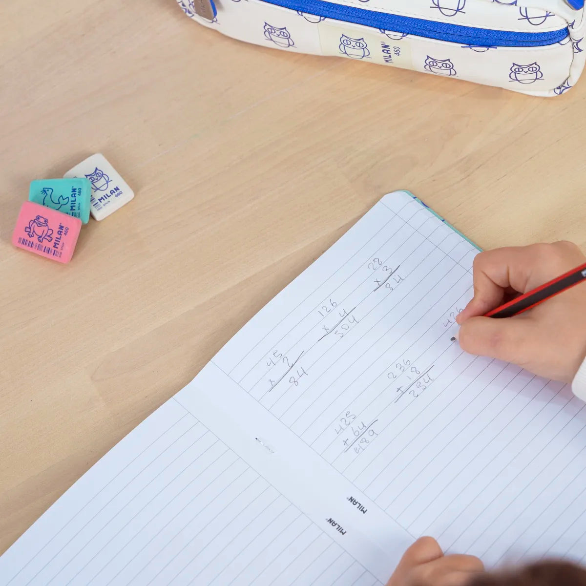 Libreta A5 grapada, papel a líneas, 24 hojas de 95 gr/m², 460 since 1918