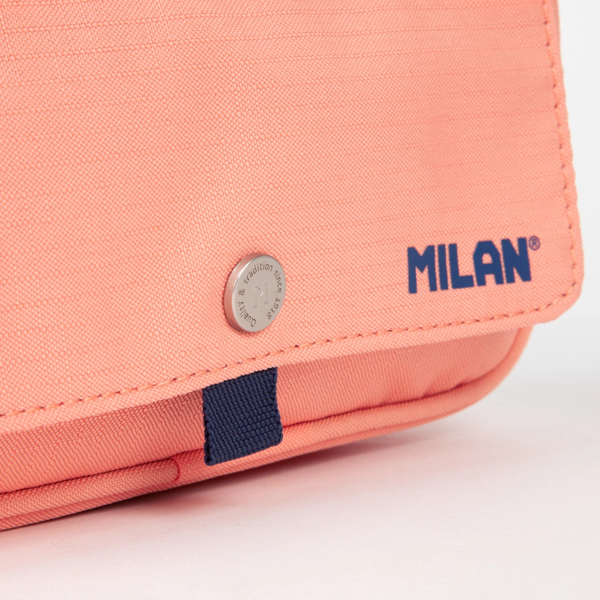 Estoig 3 compartiments de gran capacitat amb solapa, 430 since 1918