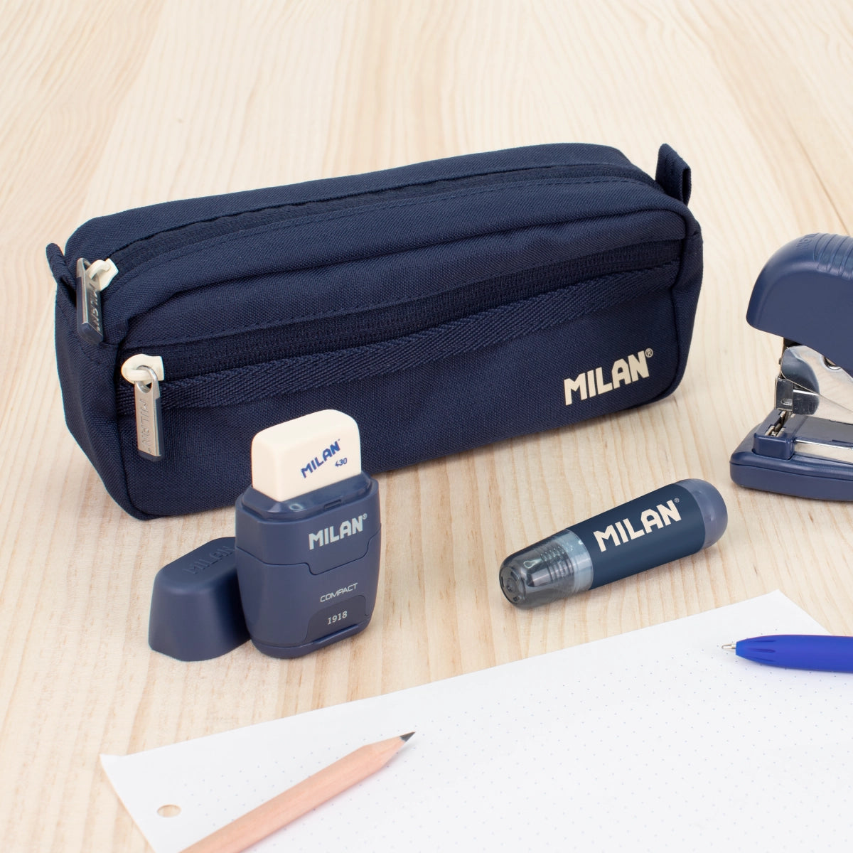 Estuche portatodo rectangular con 2 cremalleras, 430 since 1918