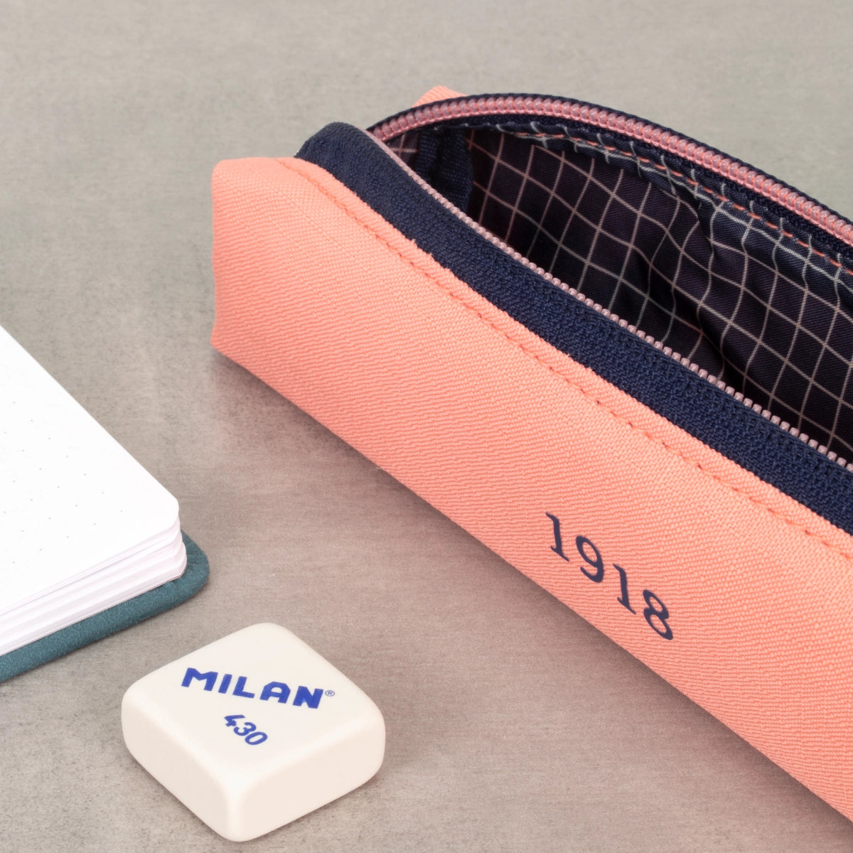 Estuche mini, 430 since 1918