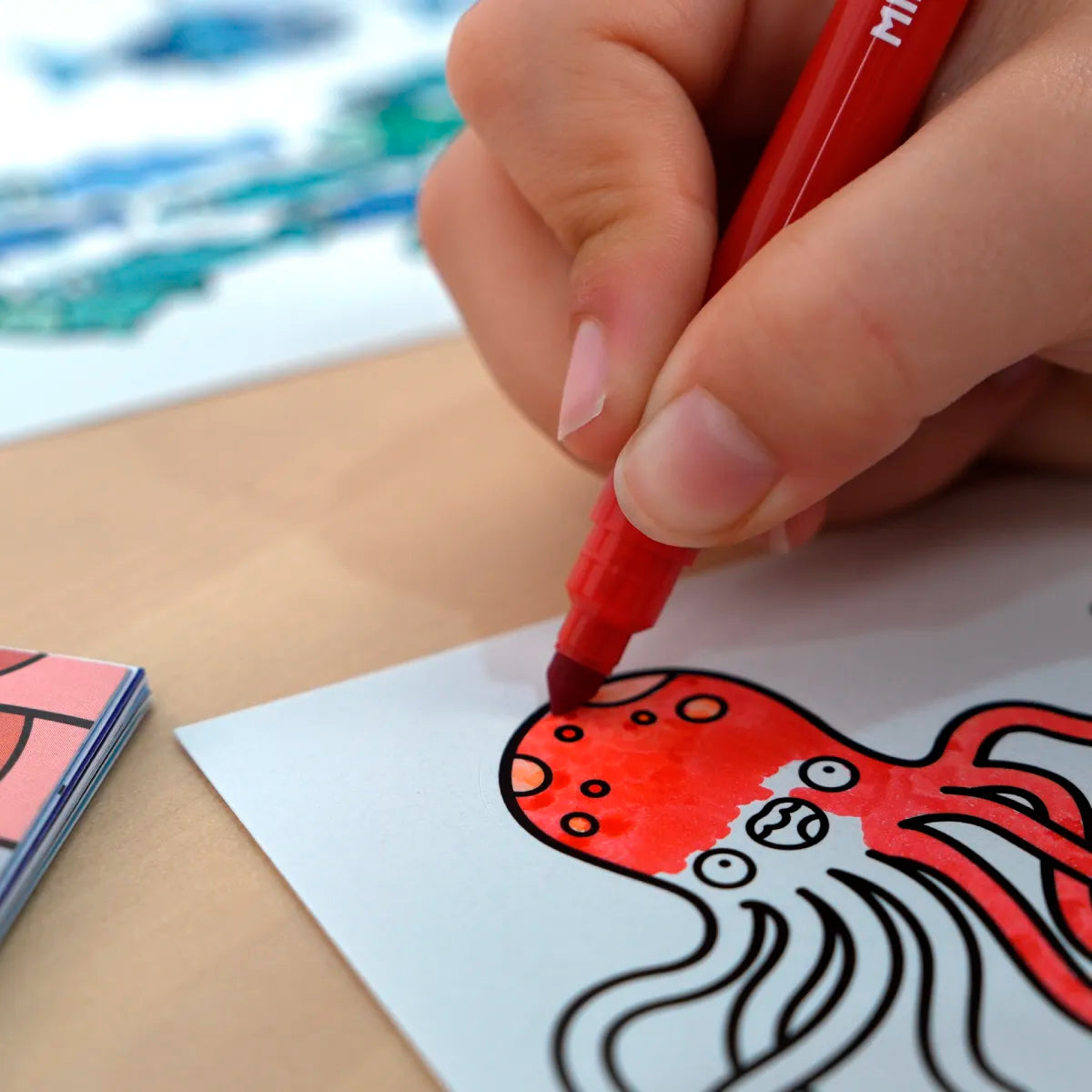 Cuaderno con adhesivos para colorear 'Blue odissey'