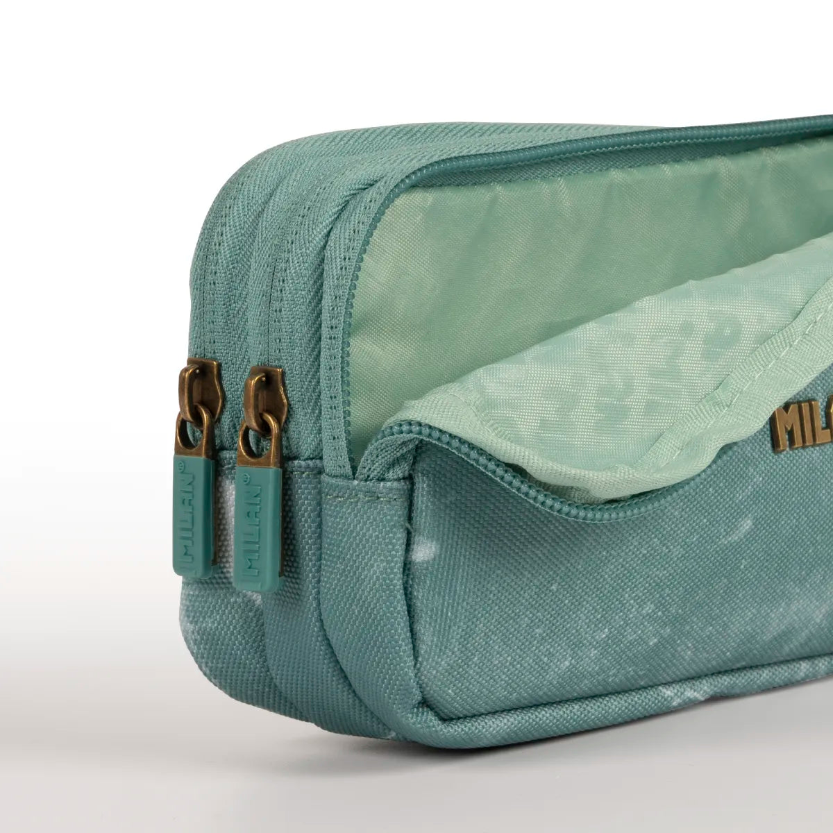 Estuche con 3 cremalleras, Lava