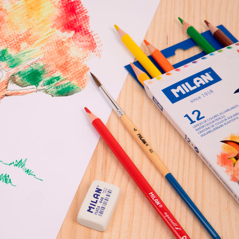 12 lápices acuarelables de colores con pincel