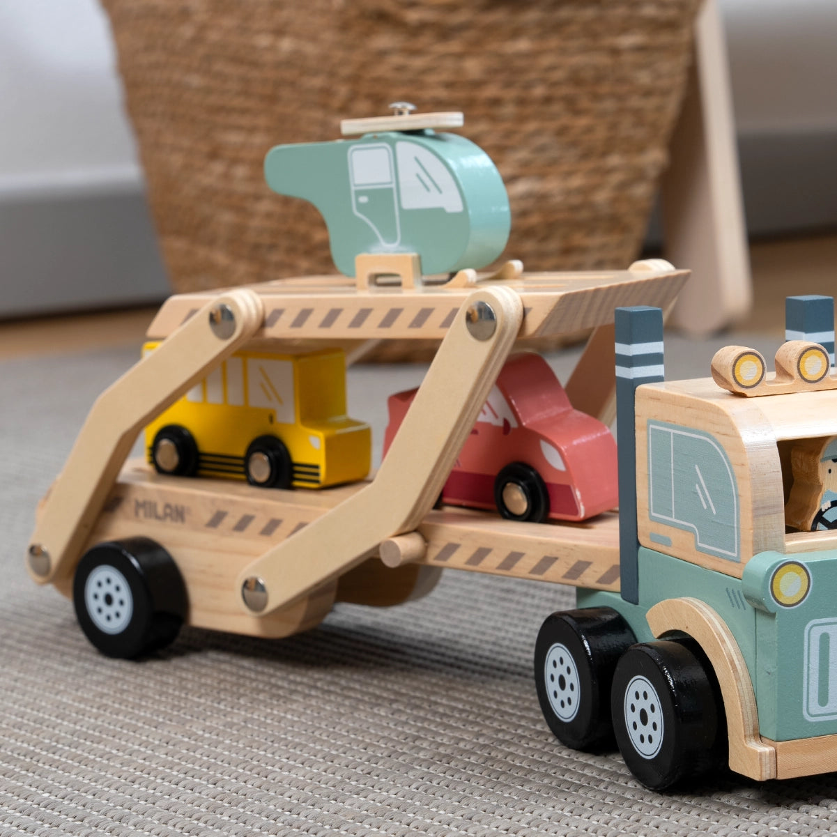 Joguina de fusta 4 vehicles 'Wheels on the road'