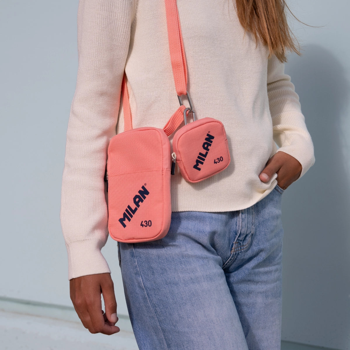 Bolso pequeño bandolera goma MILAN 430 since 1918
