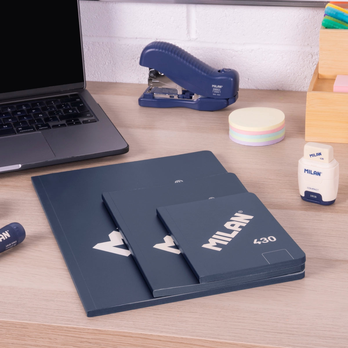 Libreta A6 48 hojas blancas de 95 gr/m², colección 430 since 1918