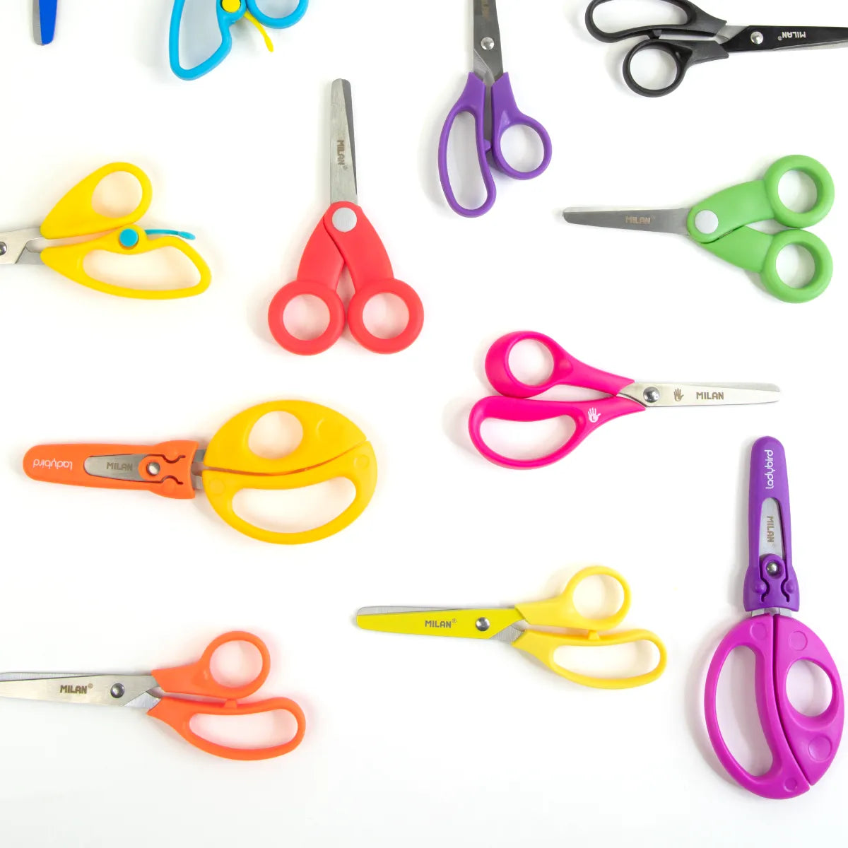 Tijeras escolares para zurdos