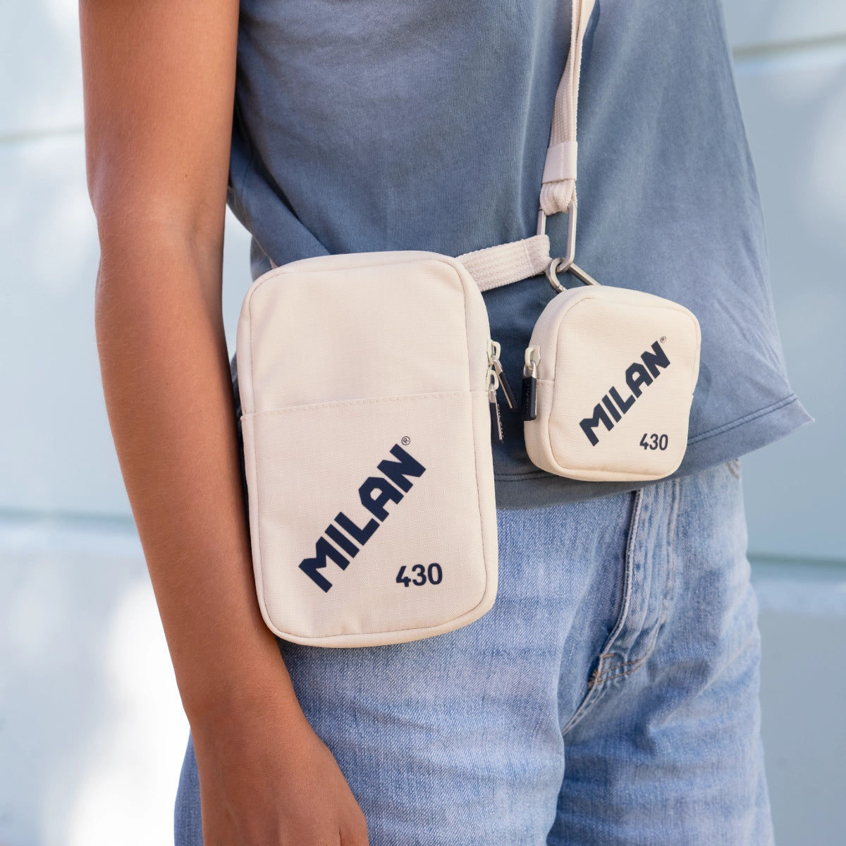 Bolso pequeño bandolera goma MILAN 430 since 1918