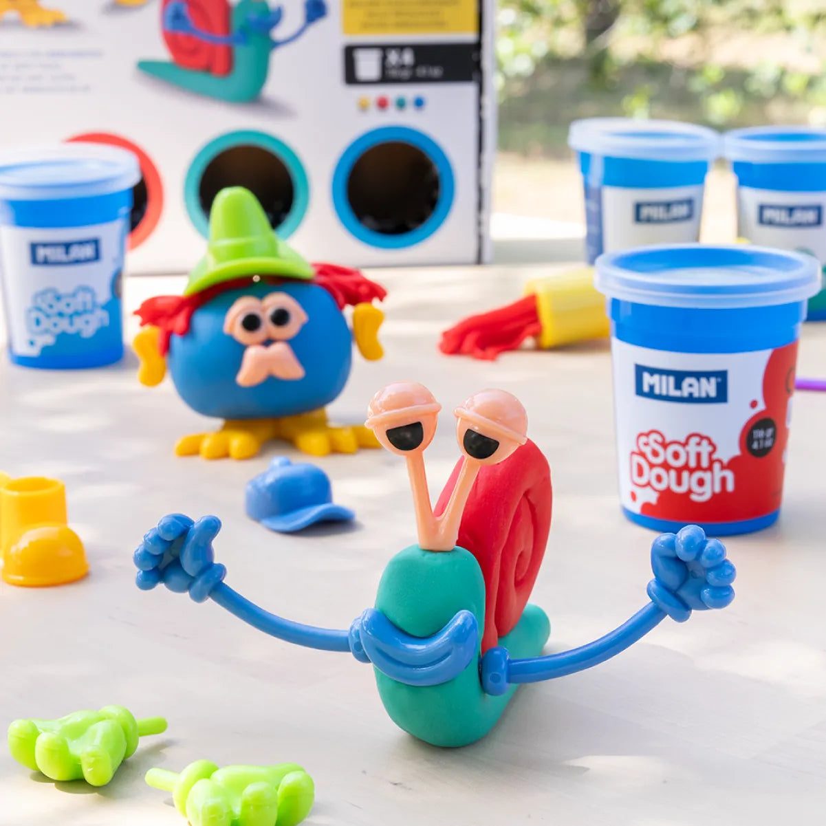 Kit Soft Dough de pasta blanda con herramientas 'Caras divertidas'