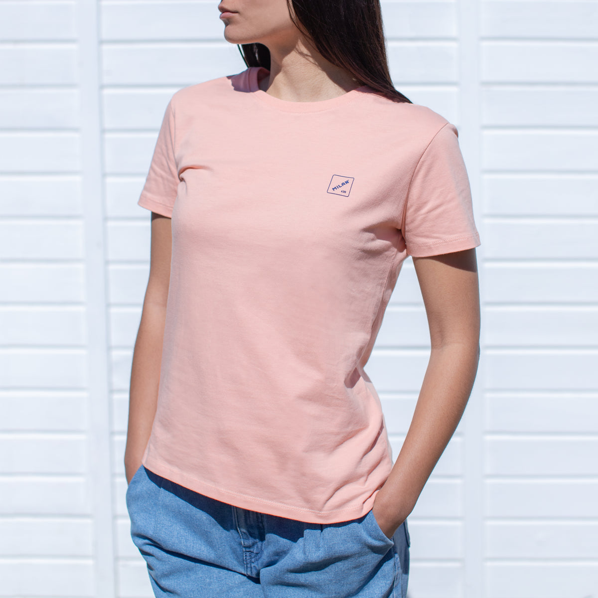 Camiseta mujer Slim Fit 430 since 1918, inspirada en las gomas de borrar MILAN