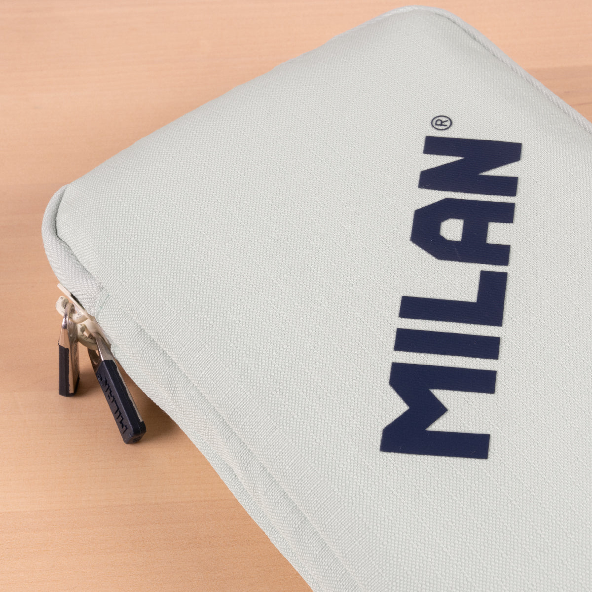 Estuche escolar dos pisos goma MILAN 430 since 1918