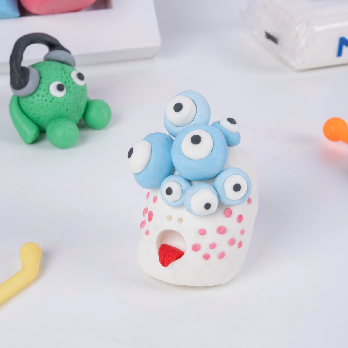 Barra 150 g plastilina color blanco