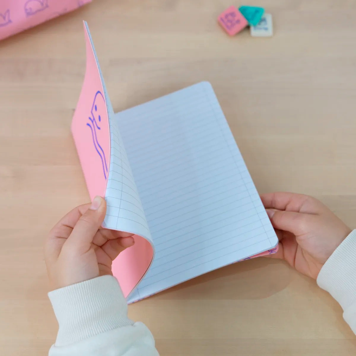 Libreta A5 grapada, papel a líneas, 24 hojas de 95 gr/m², 460 since 1918