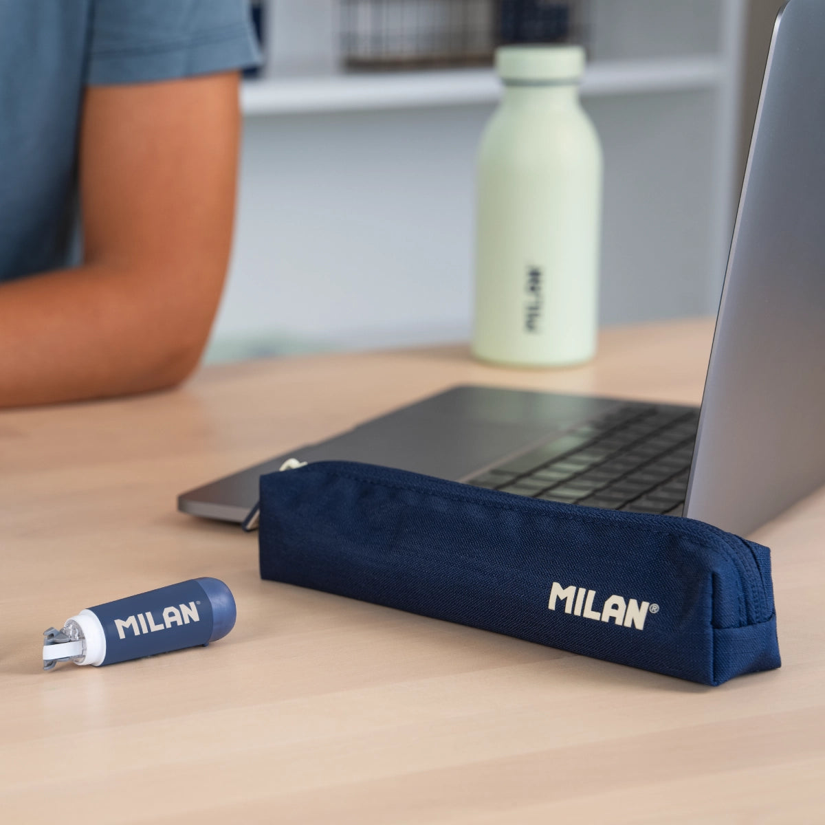 Estuche mini, 430 since 1918