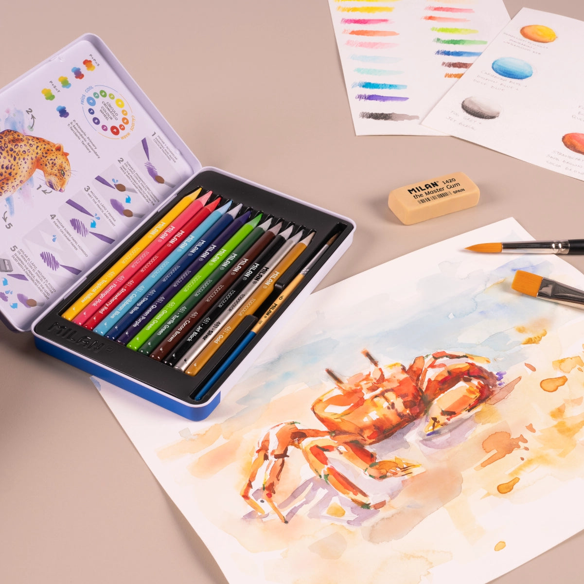 12 lápices de colores acuarelables todo mina + pincel, en caja metálica