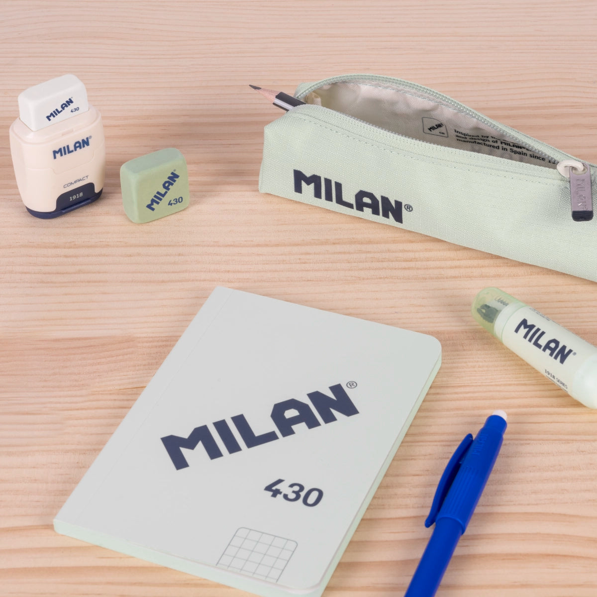 Estuche mini, 430 since 1918