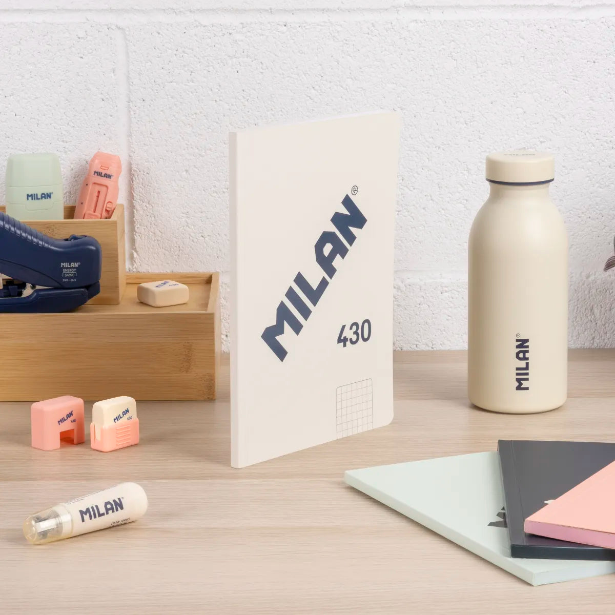 Libreta A5 encolada, papel cuadriculado, 48 hojas de 95 gr/m², 430 since 1918