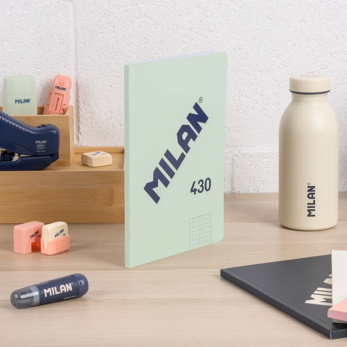 Libreta A5 encolada, papel cuadriculado, 48 hojas de 95 gr/m², 430 since 1918