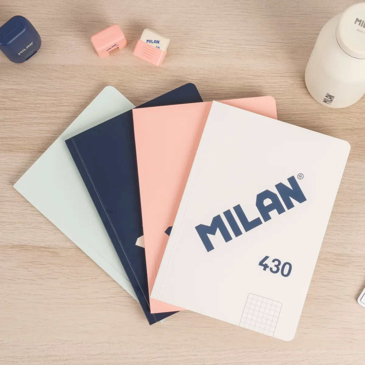 Libreta A5 encolada, papel cuadriculado, 48 hojas de 95 gr/m², 430 since 1918